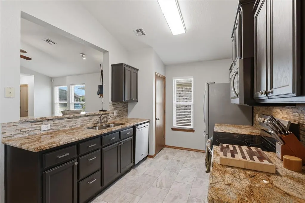 Photo 13 — 2008 Frost Lane, Norman, OK 73071