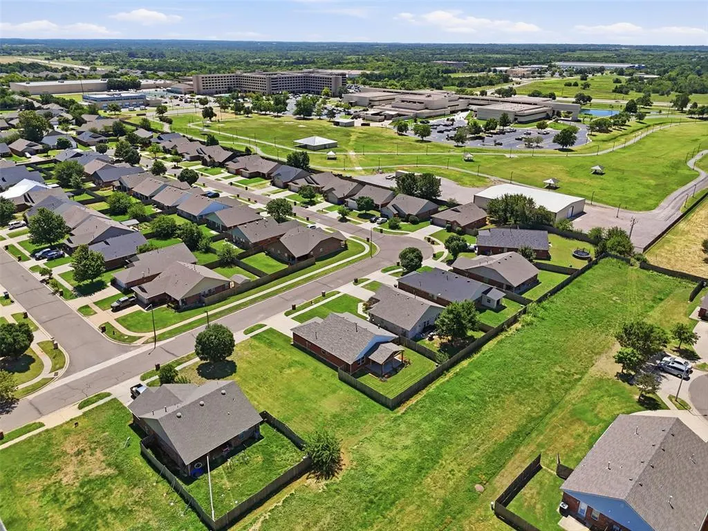 Photo 40 — 2008 Frost Lane, Norman, OK 73071
