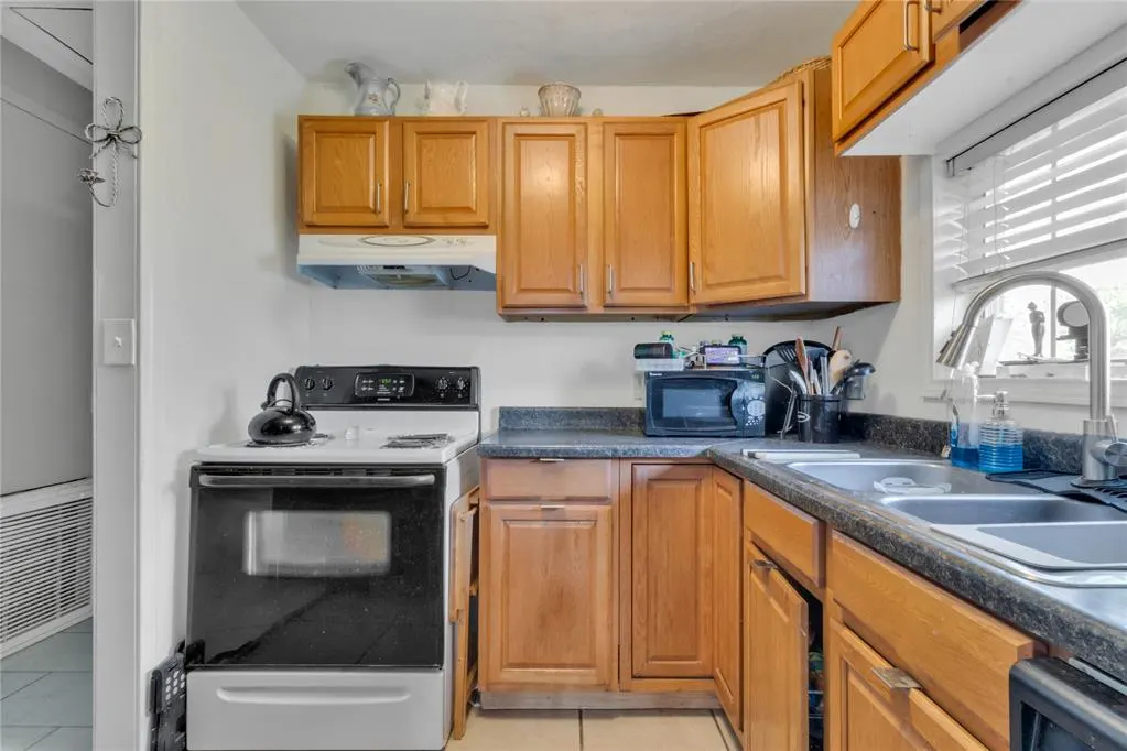 Photo 9 — 6028 NW 55th Street, Oklahoma City, OK 73122