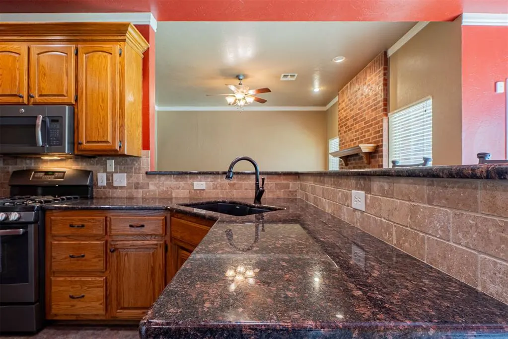 Photo 10 — 12920 Hedy Avenue, Newalla, OK 74857