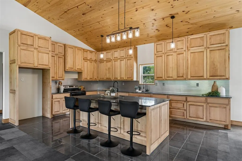Photo 9 — 37950 W Macarthur Street, Shawnee, OK 74804