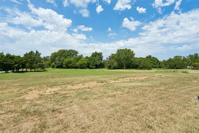 Photo 2 — 37950 W Macarthur Street, Shawnee, OK 74804