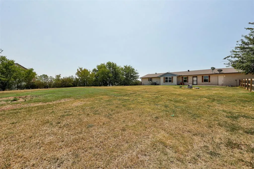 Photo 40 — 9966 NE Highway 33, Guthrie, OK 73044