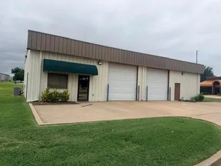 Sold home at 511 Tower Circle