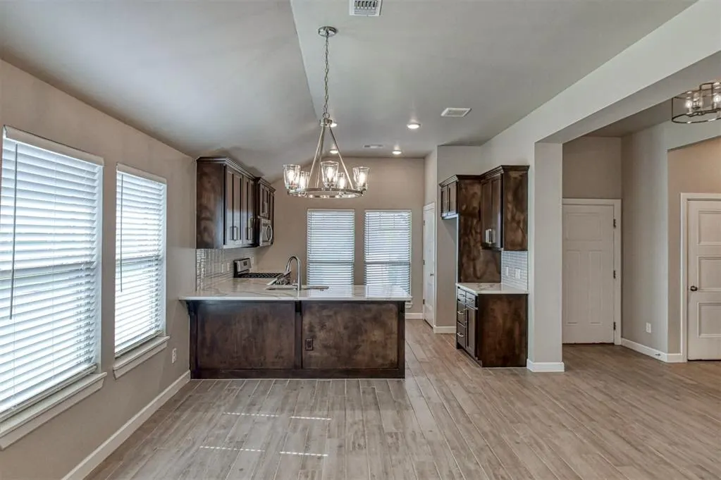 Photo 12 — 517 Elena Drive, Blanchard, OK 73010