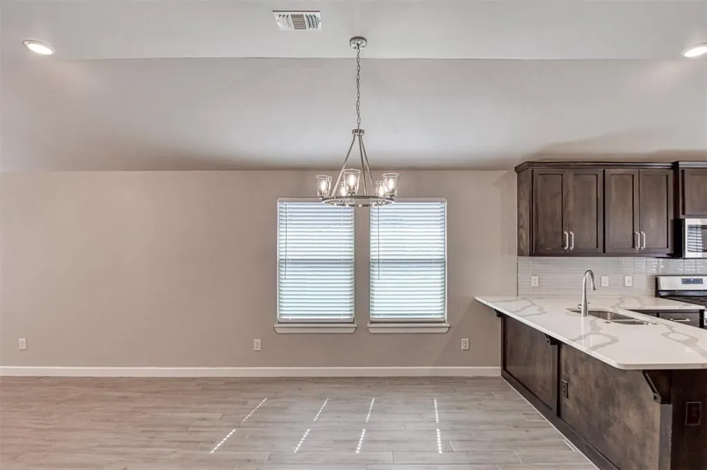 Photo 14 — 517 Elena Drive, Blanchard, OK 73010