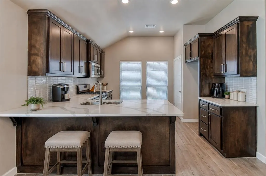 Photo 15 — 517 Elena Drive, Blanchard, OK 73010