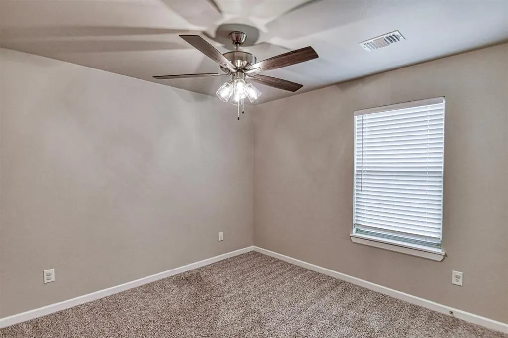 Photo 38 — 517 Elena Drive, Blanchard, OK 73010