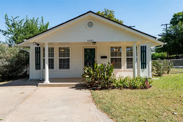 Front exterior — 1601 NW 46th Street, Oklahoma City, OK 73118
