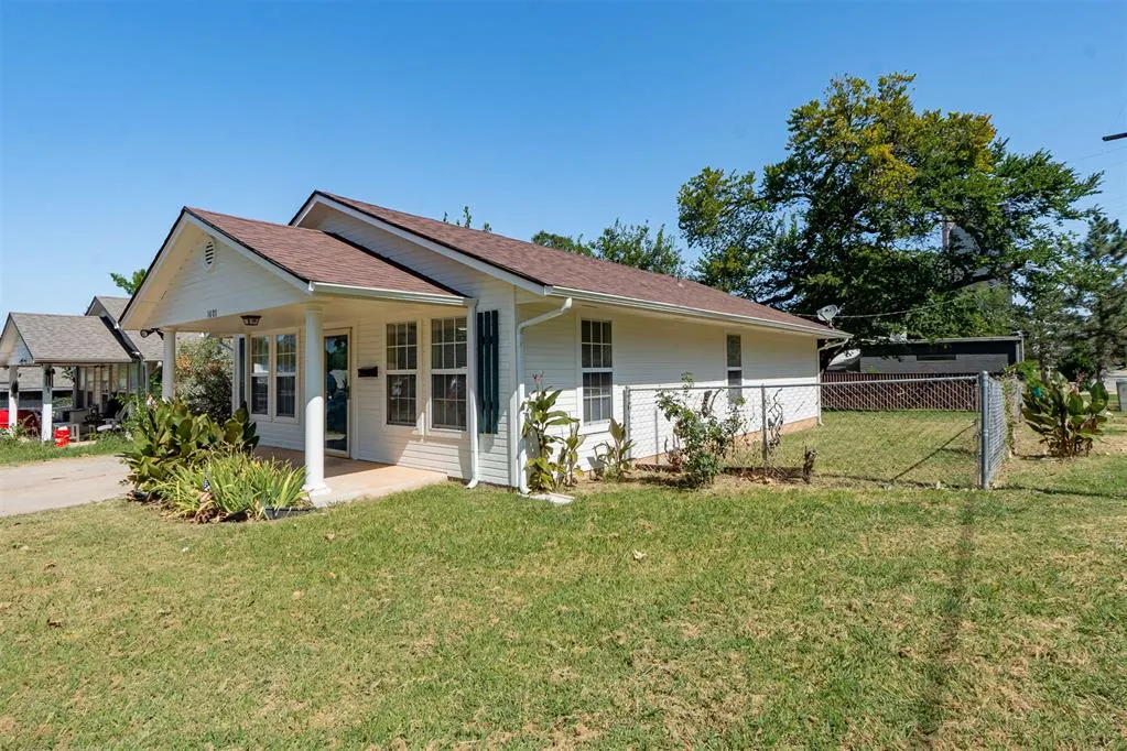 Photo 2 — 1601 NW 46th Street, Oklahoma City, OK 73118