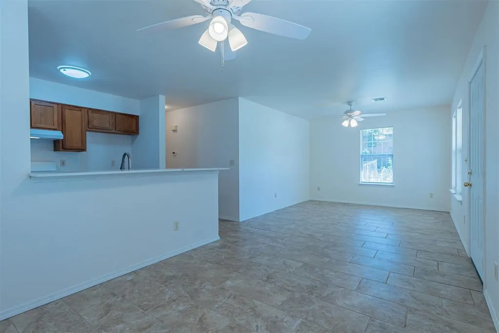 Photo 9 — 1601 NW 46th Street, Oklahoma City, OK 73118