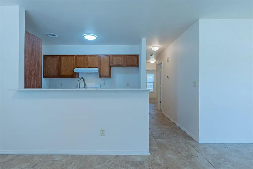 Photo 11 — 1601 NW 46th Street, Oklahoma City, OK 73118