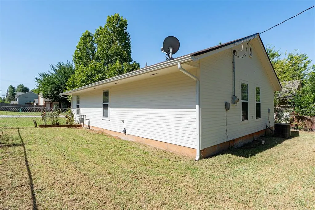 Photo 35 — 1601 NW 46th Street, Oklahoma City, OK 73118