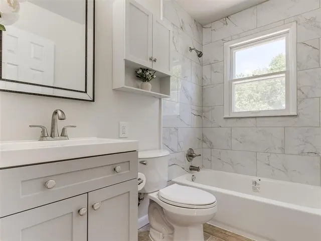 Photo 4 — 2441 SW 51st Street, Oklahoma City, OK 73119