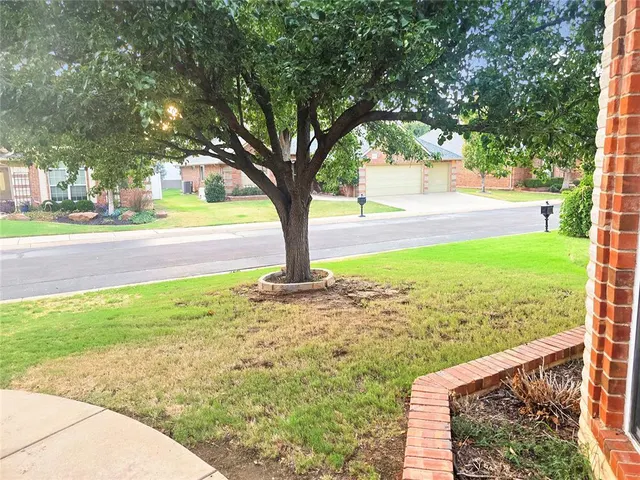 Photo 4 — 14912 W Jefferson Lane, Oklahoma City, OK 73134