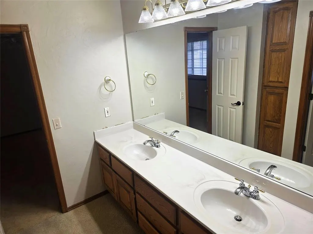 Photo 34 — 14912 W Jefferson Lane, Oklahoma City, OK 73134