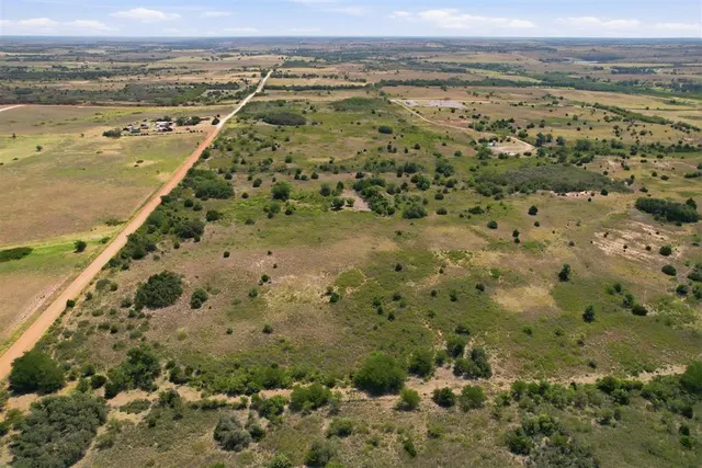 Photo 5 — N 1690/E 0950 Road, Reydon, OK 73660