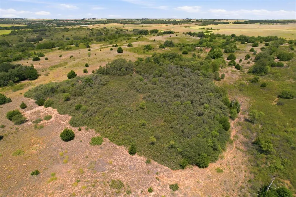 Photo 12 — N 1690/E 0950 Road, Reydon, OK 73660