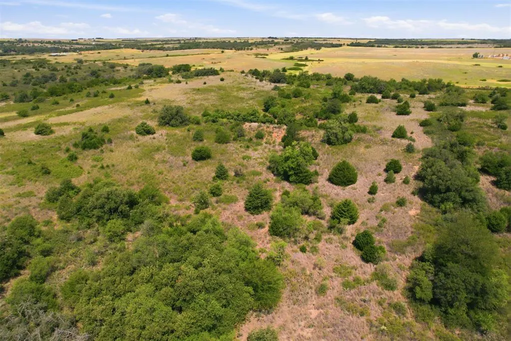 Photo 13 — N 1690/E 0950 Road, Reydon, OK 73660