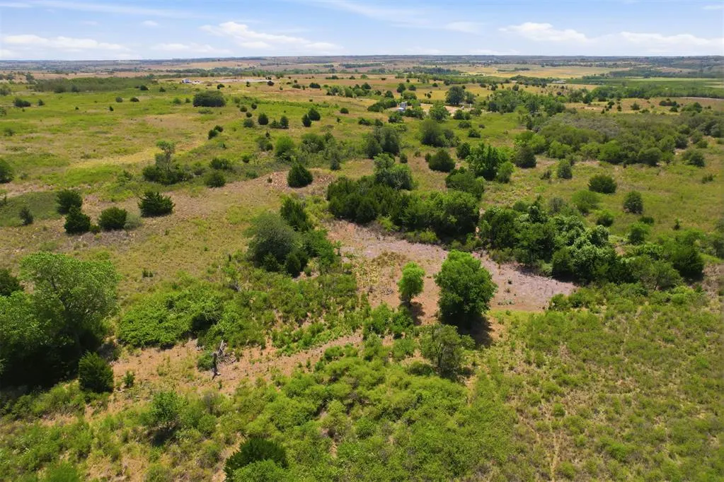 Photo 16 — N 1690/E 0950 Road, Reydon, OK 73660