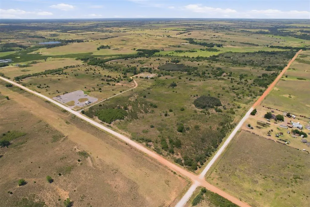 Photo 36 — N 1690/E 0950 Road, Reydon, OK 73660