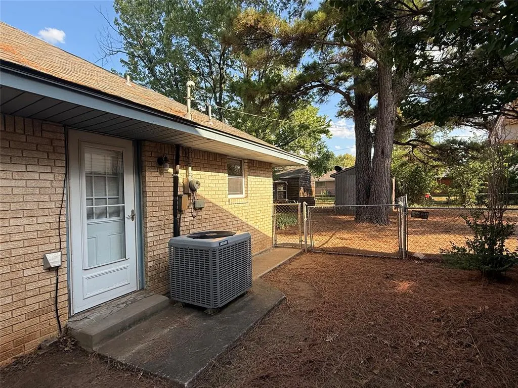 Photo 37 — 1205 Charles Drive, Shawnee, OK 74804
