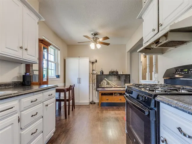 Photo 5 — 927 SW 1st Street, Oklahoma City, OK 73160