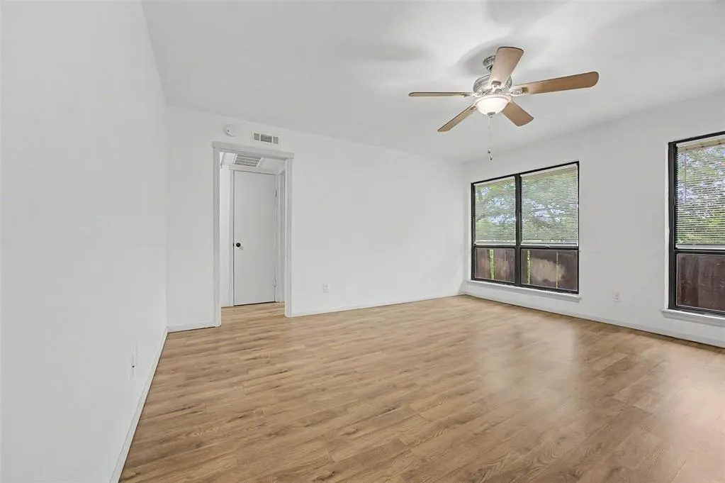 Photo 15 — 833 Cardinal Creek Boulevard C, Norman, OK 73072