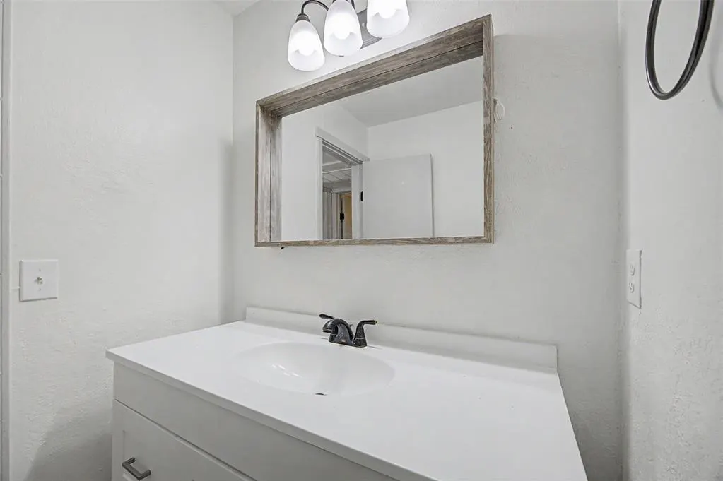 Photo 20 — 833 Cardinal Creek Boulevard C, Norman, OK 73072