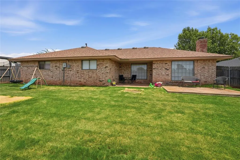 Photo 44 — 11917 Camelot Place, Oklahoma City, OK 73120