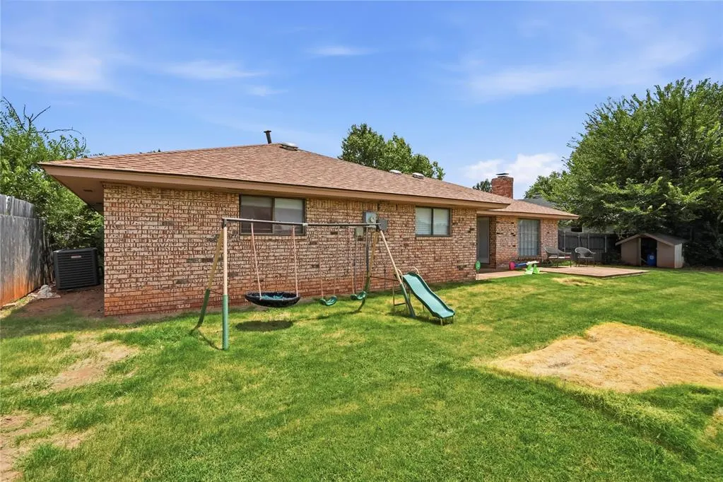 Photo 45 — 11917 Camelot Place, Oklahoma City, OK 73120
