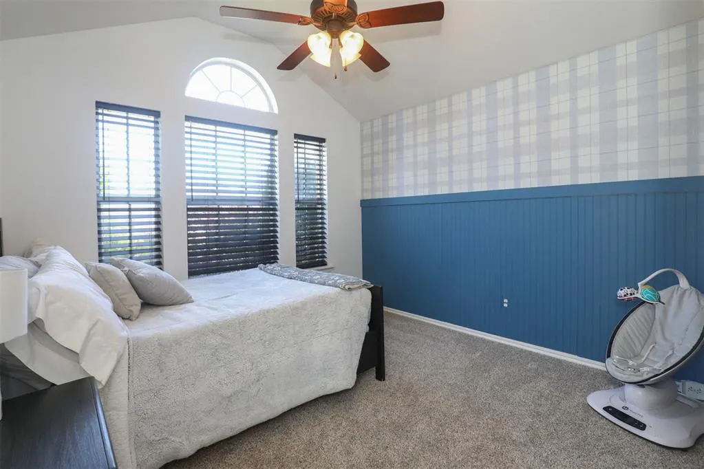 Photo 14 — 12404 Rockgate, Yukon, OK 73099