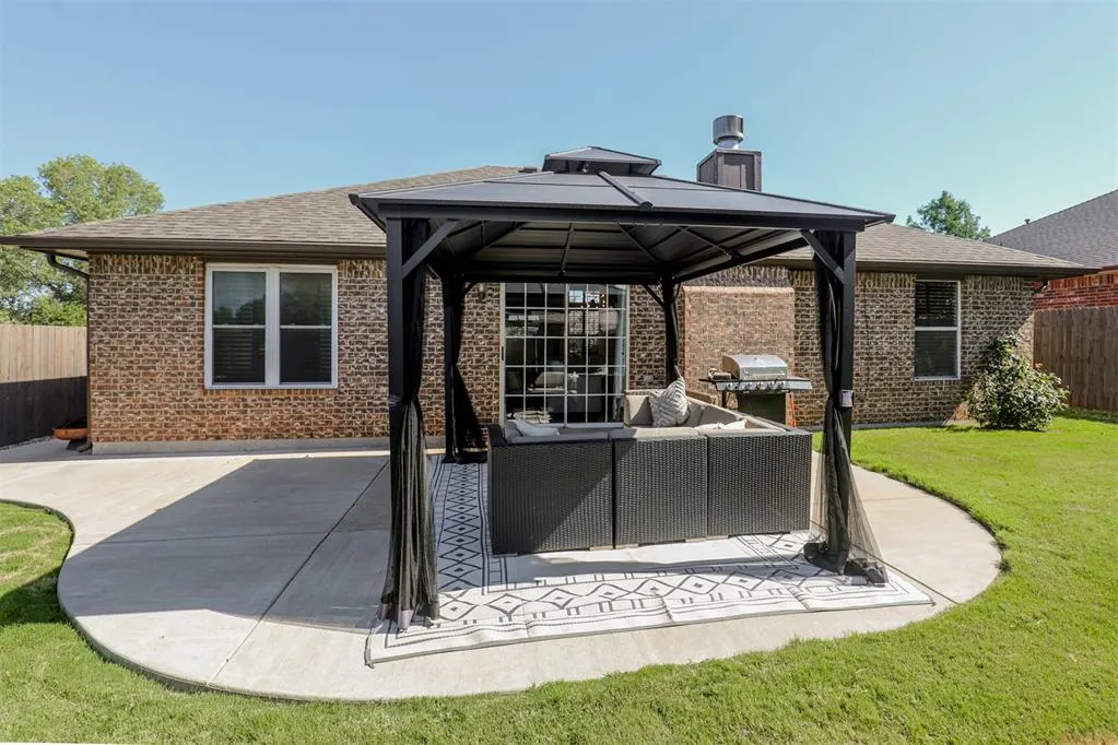 Photo 24 — 12404 Rockgate, Yukon, OK 73099