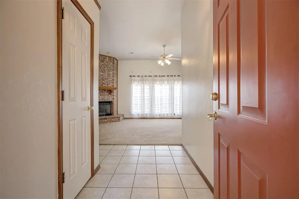 Photo 7 — 1240 Capitol Drive, Edmond, OK 73003