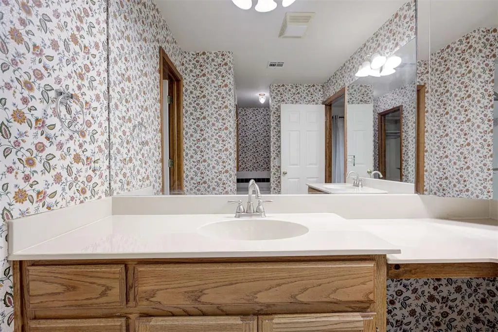 Photo 26 — 1240 Capitol Drive, Edmond, OK 73003