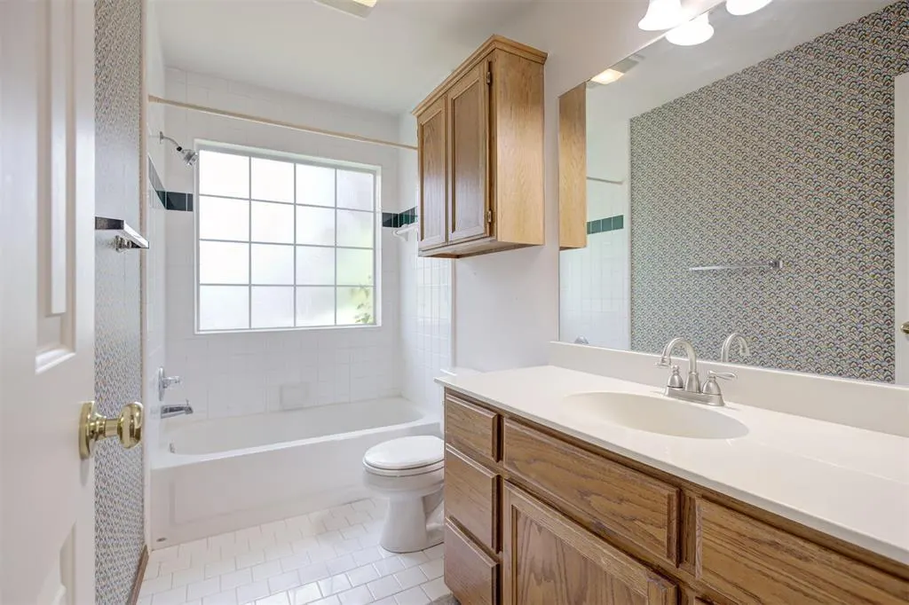 Photo 33 — 1240 Capitol Drive, Edmond, OK 73003