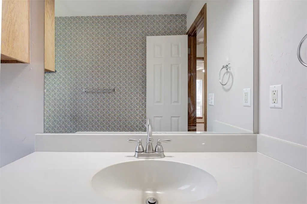 Photo 35 — 1240 Capitol Drive, Edmond, OK 73003