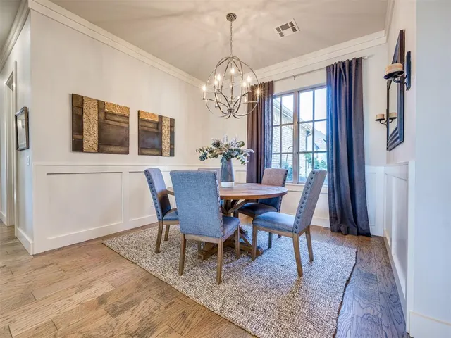 Photo 3 — 233 Saint Claire Drive, Edmond, OK 73025