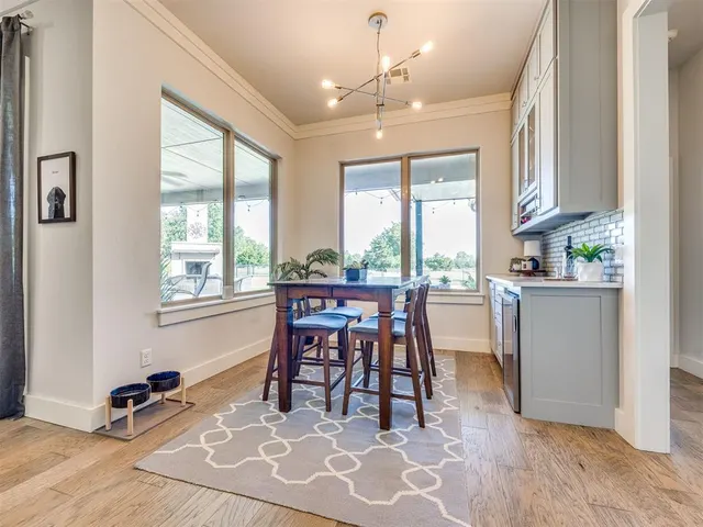 Photo 7 — 233 Saint Claire Drive, Edmond, OK 73025