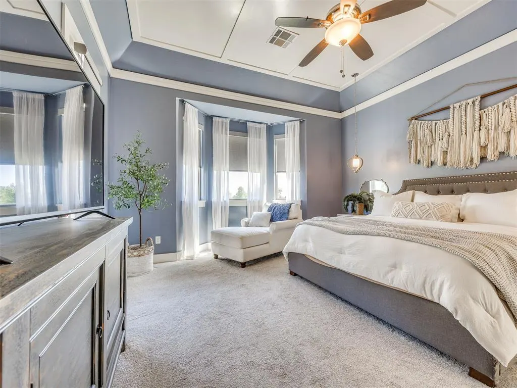 Photo 14 — 233 Saint Claire Drive, Edmond, OK 73025