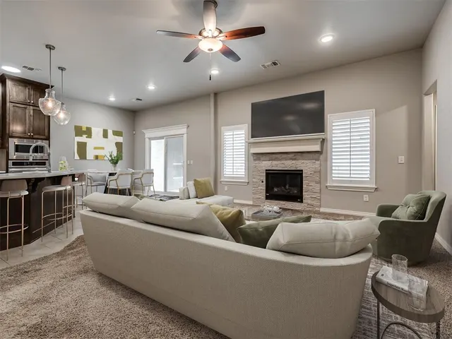 Photo 4 — 1305 N Storybrook Street, Mustang, OK 73064
