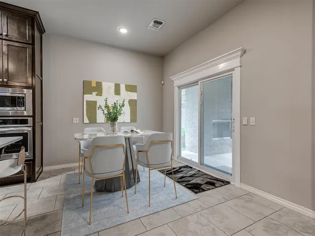 Photo 6 — 1305 N Storybrook Street, Mustang, OK 73064