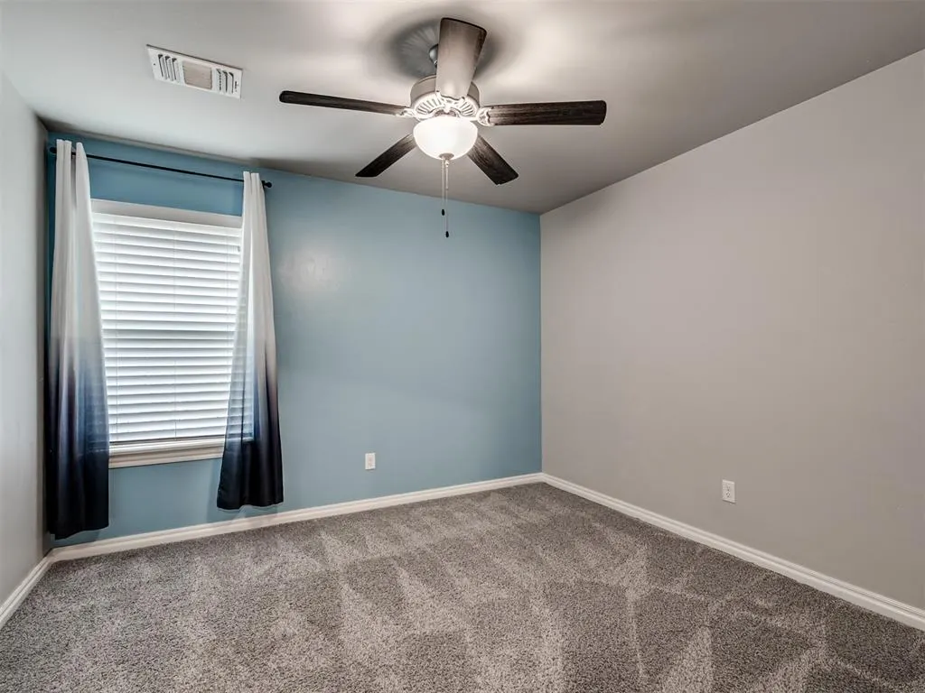 Photo 28 — 1305 N Storybrook Street, Mustang, OK 73064
