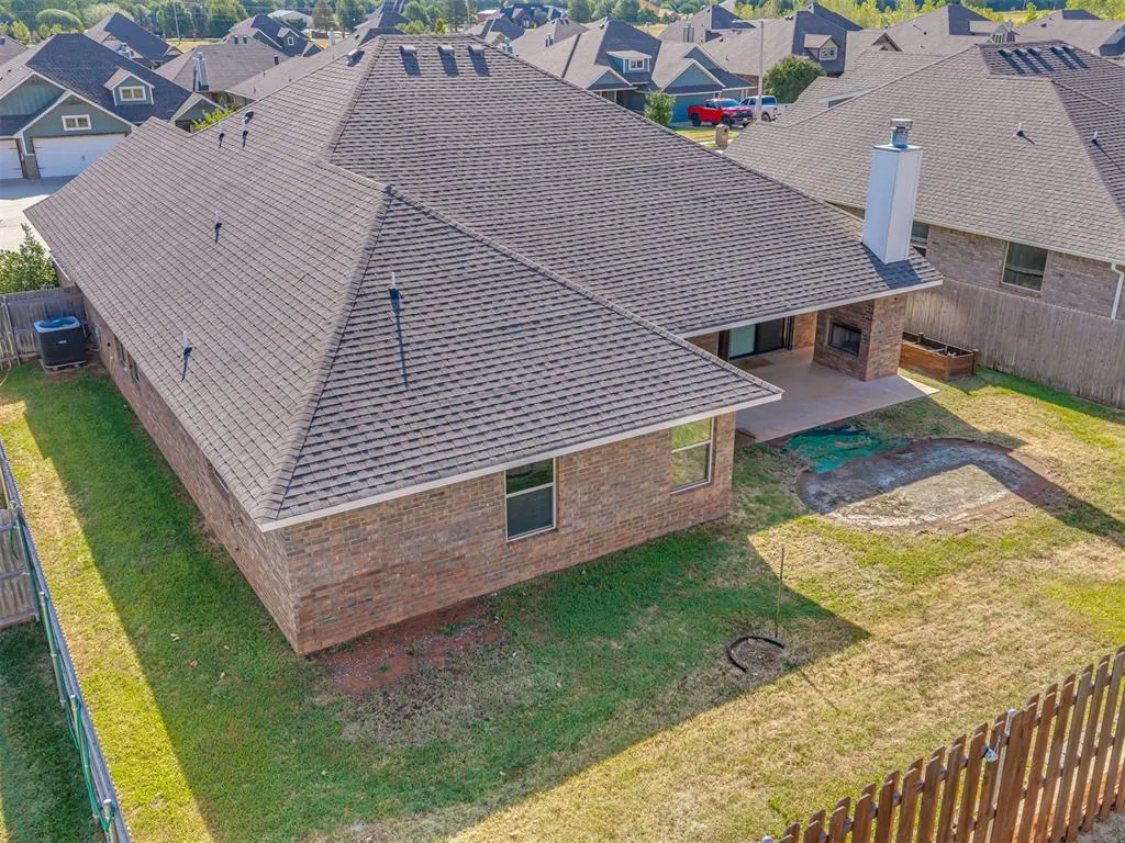 Photo 40 — 1305 N Storybrook Street, Mustang, OK 73064