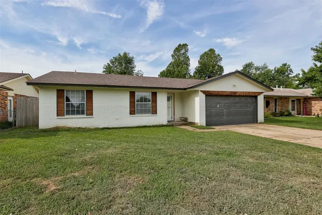 Photo 2 — 9616 NE 3rd Place, Oklahoma City, OK 73130