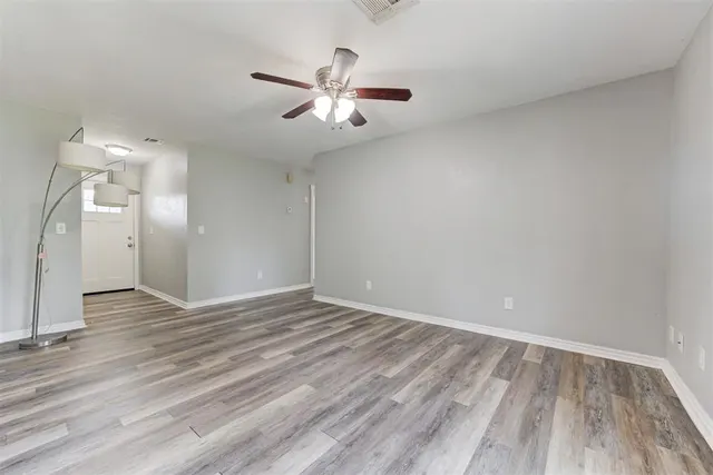 Photo 6 — 9616 NE 3rd Place, Oklahoma City, OK 73130