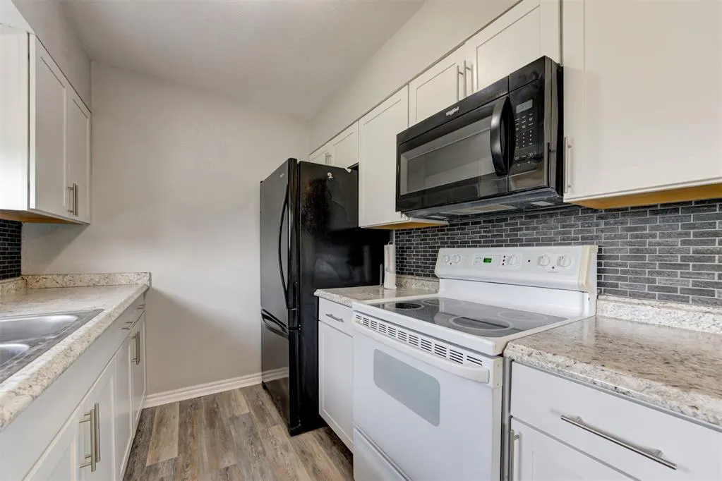 Photo 9 — 9616 NE 3rd Place, Oklahoma City, OK 73130