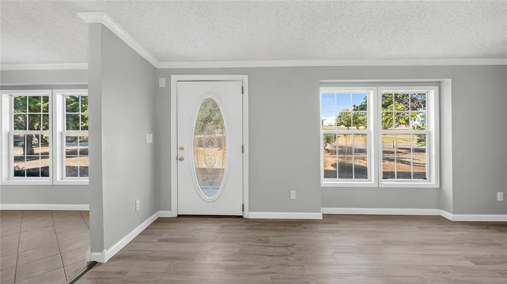 Photo 8 — 803 N Richland Road, Tuttle, OK 73089