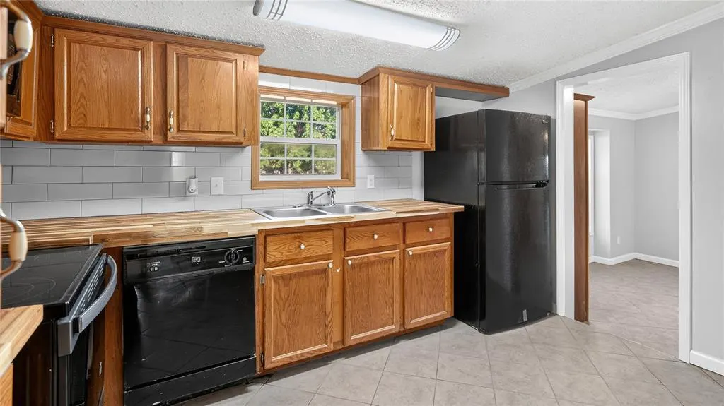Photo 18 — 803 N Richland Road, Tuttle, OK 73089