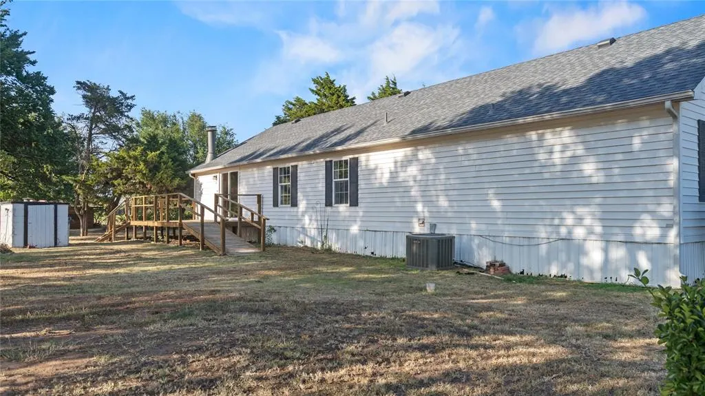 Photo 33 — 803 N Richland Road, Tuttle, OK 73089